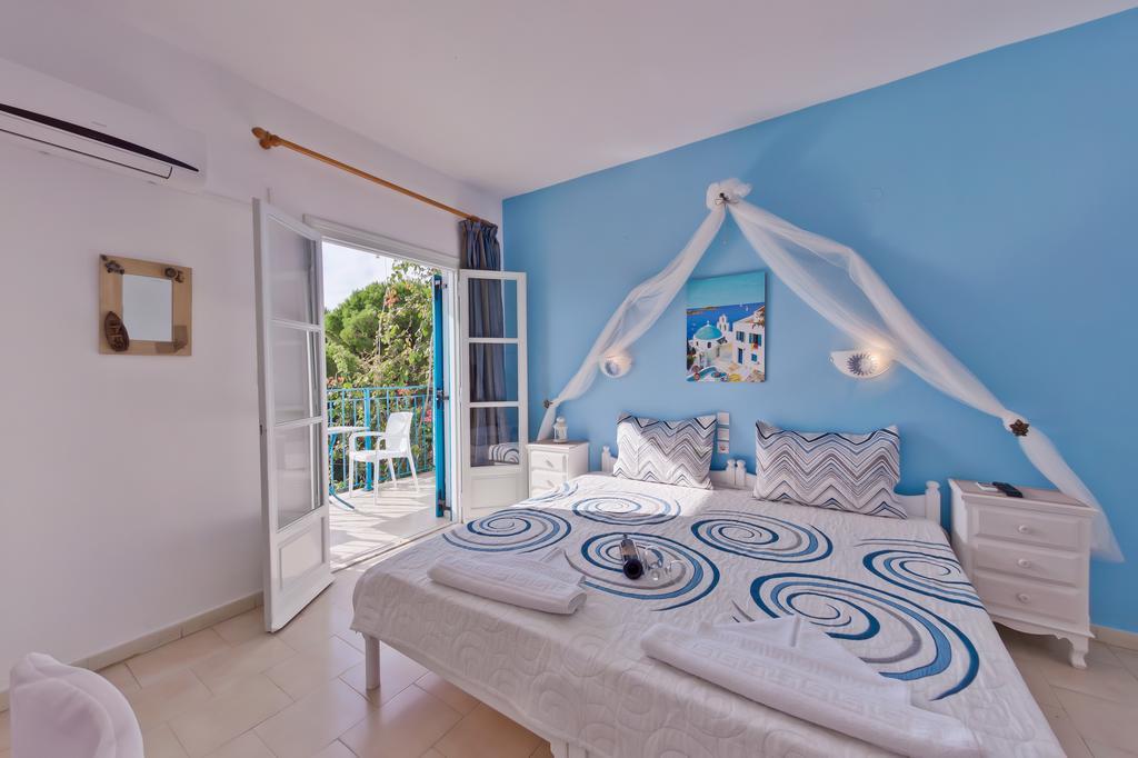 Aelia Studios Koukounaries Room photo